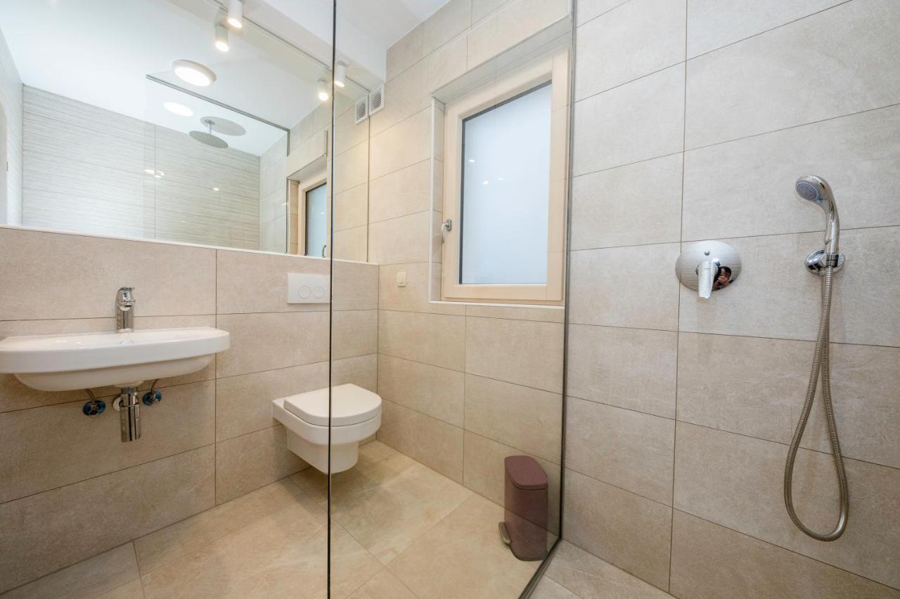 Villa Luka לופאר מראה חיצוני תמונה