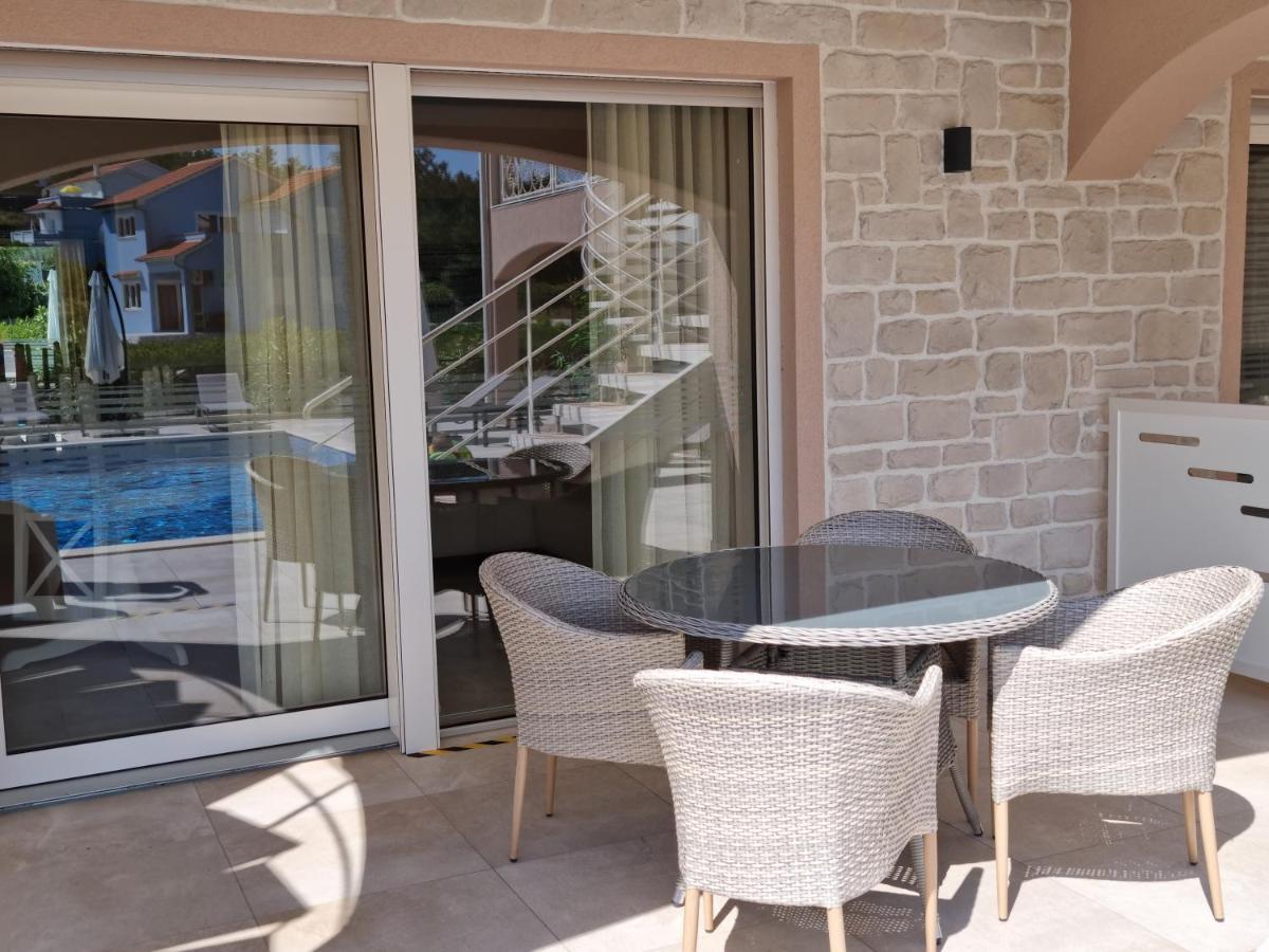 Villa Luka לופאר מראה חיצוני תמונה